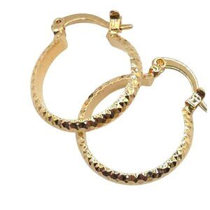 Gold-Tone Textured Hoop Earrings With Clasp Closure